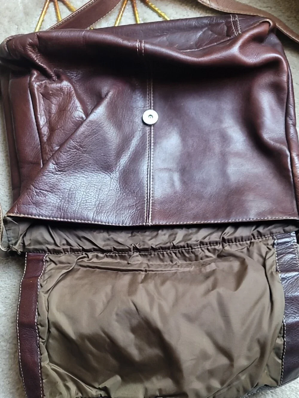 Men's Dark Brown Leather Messenger Bag with Adjustable Strap